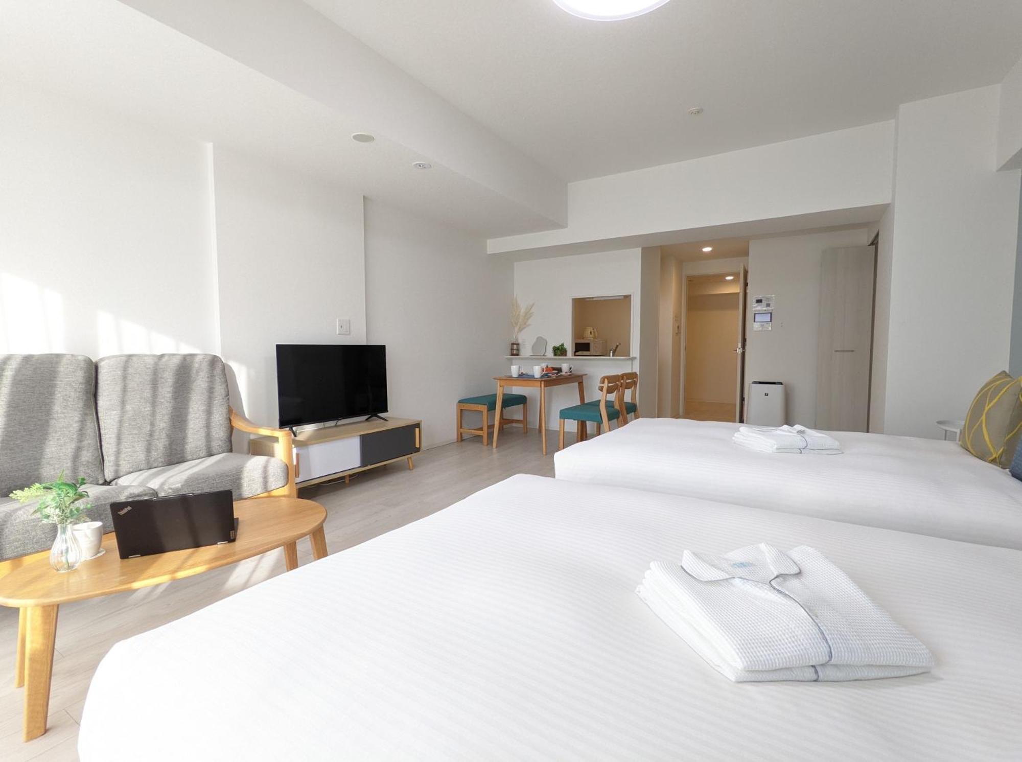 Eslead Hotel Osaka Tsuruhashi מראה חיצוני תמונה