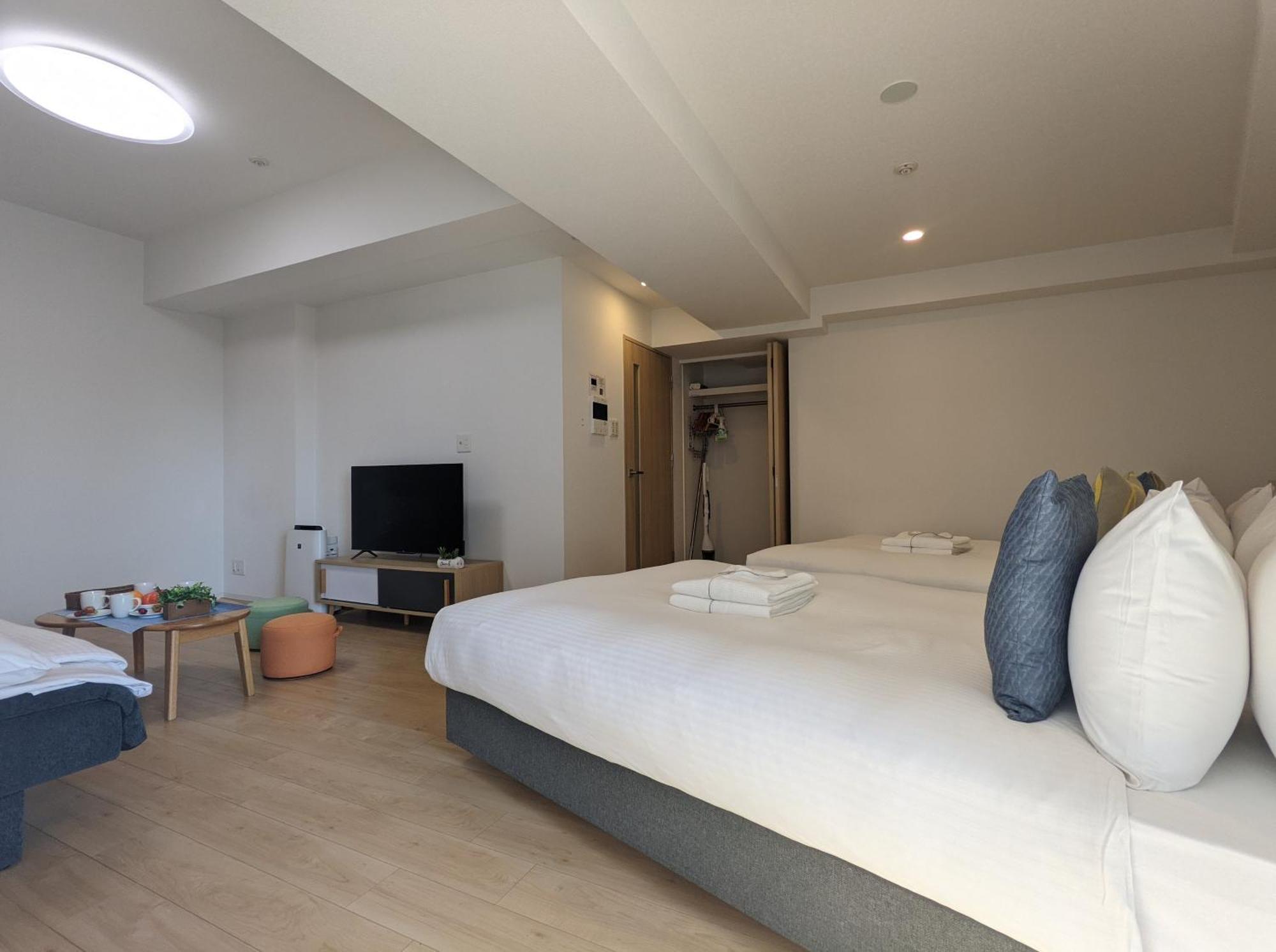 Eslead Hotel Osaka Tsuruhashi מראה חיצוני תמונה